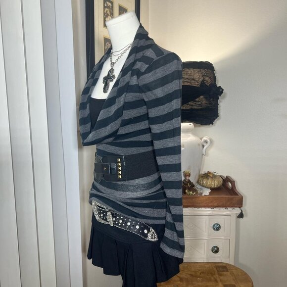 Y2k Love Scene Belted Cowl Sweater - Picture 2 of 4